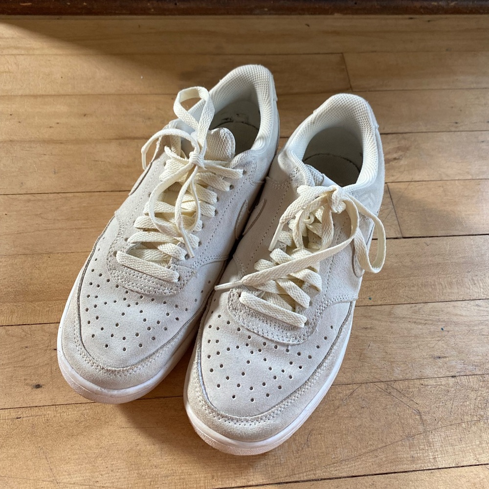 nike court vision low sneakers